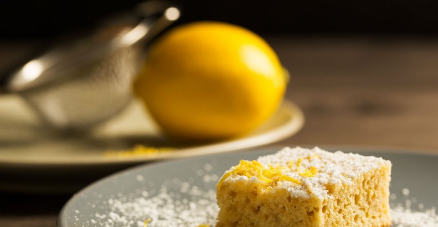 Ljetni desert: Sočni kolač od limuna