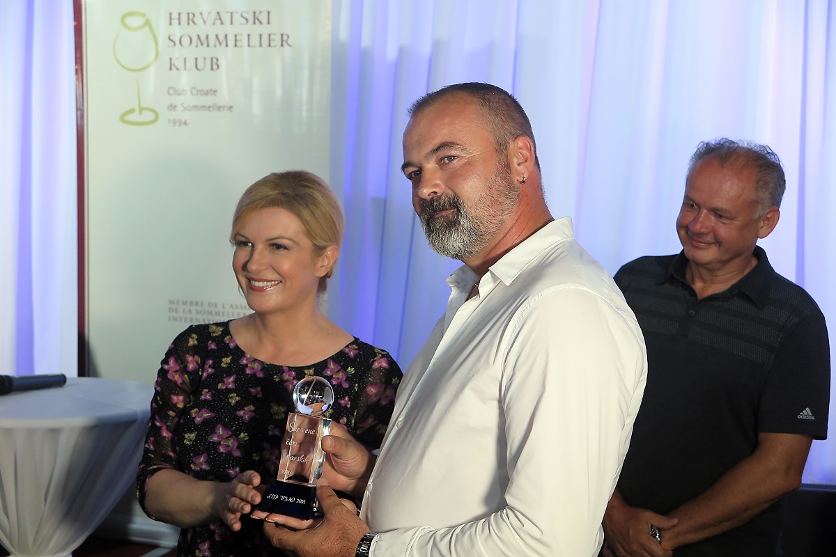Kolinda opet nahvalila Vatrene pa najavila reforme: "Ovo trebamo iskoristiti"