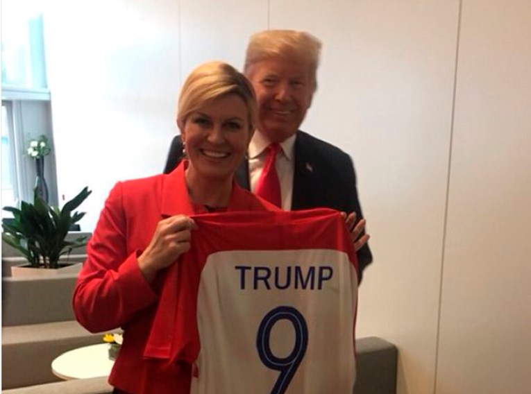Kolinda Trumpu poklonila hrvatski dres