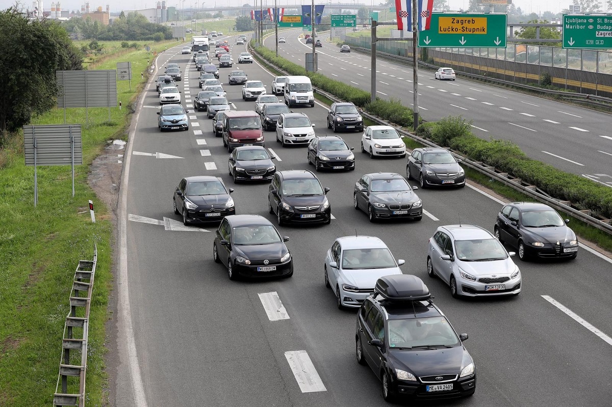 Velike gužve diljem zemlje, pogledajte gdje se stvaraju najveće kolone