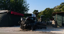 Teška prometna nesreća u Kominu, poginule dvije osobe