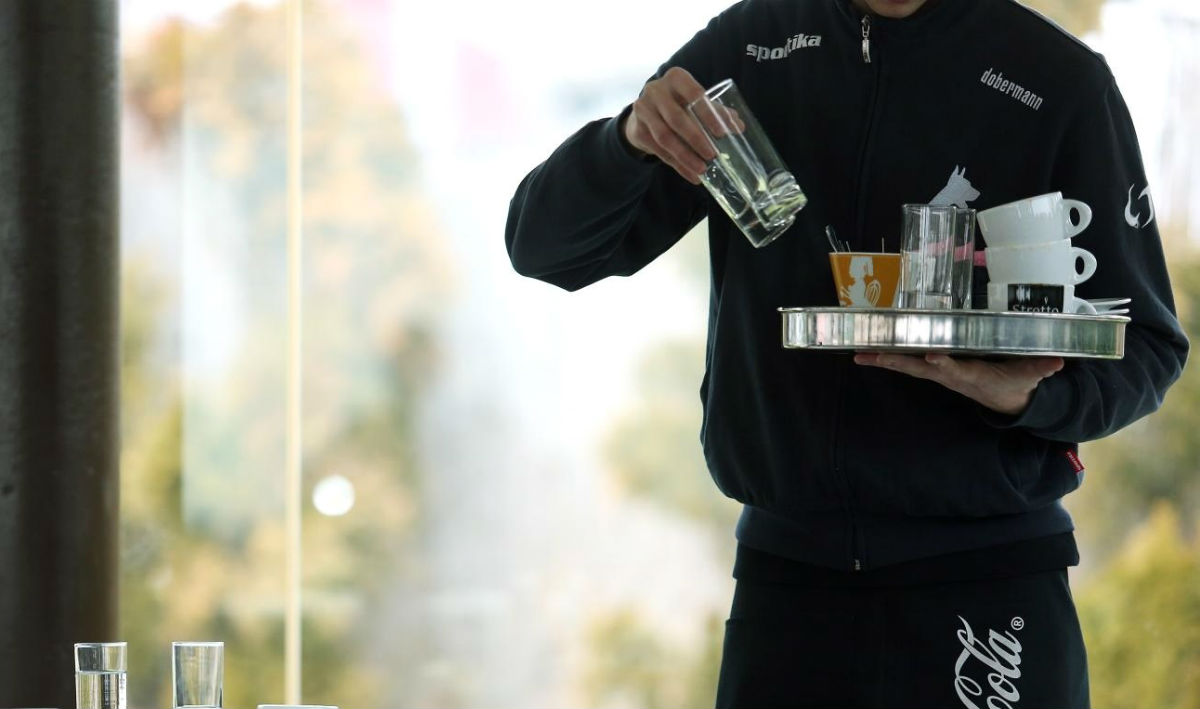 Otvara se besplatna škola za konobare, barmene i bariste