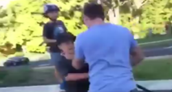 Snimka koja je uznemirila javnost: Zadirkivali su mu sina pa ih je napao