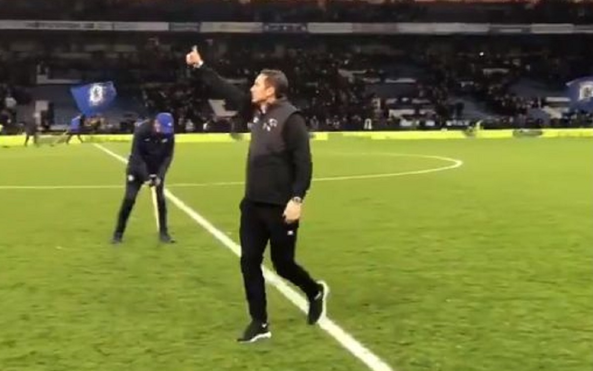 Najbolji igrač u povijesti Chelseaja vratio se na Stamford Bridge i doživio ovo