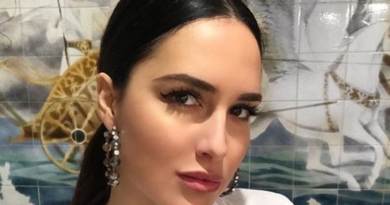 Lana Jurčević pozirala u rublju: "Netko na slici vidi samo moju guzu..."