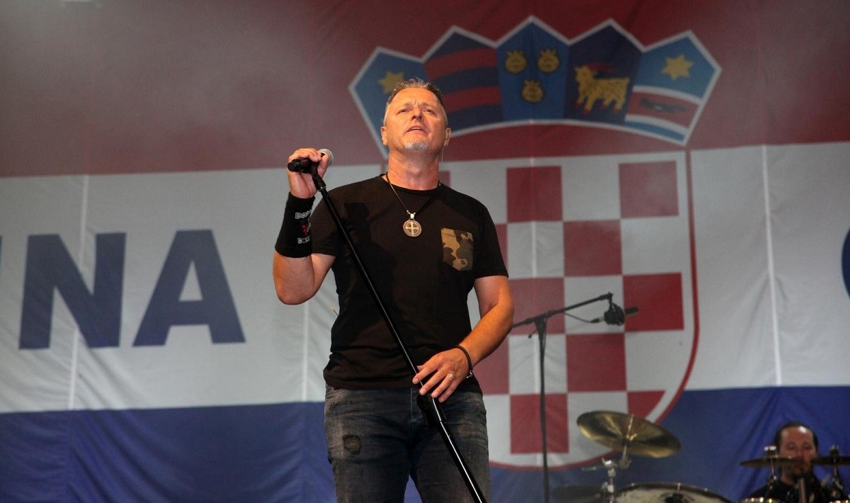 Thompson urlao ustaški pozdrav na proslavi Oluje