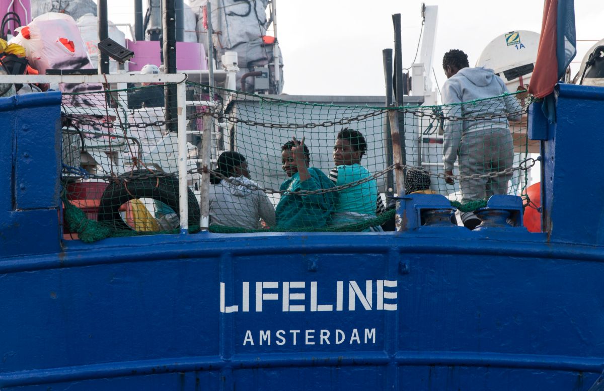 Italija prijeti da će zaplijeniti dva broda njemačkih udruga na kojima je preko 200 migranata
