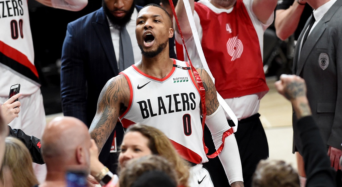 Briljantni Lillard zabio s 10 metara sa sirenom za pedeseticu i prolaz Portlanda