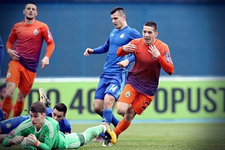 Albanija i Kosovo se otimaju za njega, no napadač Lokosa želi igrati za Hrvatsku