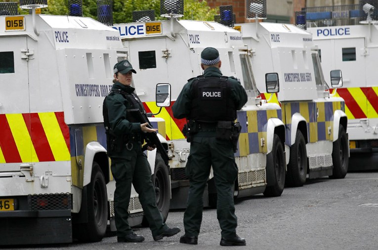 Skupina IRA preuzela odgovornost za napad autobombom u Sjevernoj Irskoj