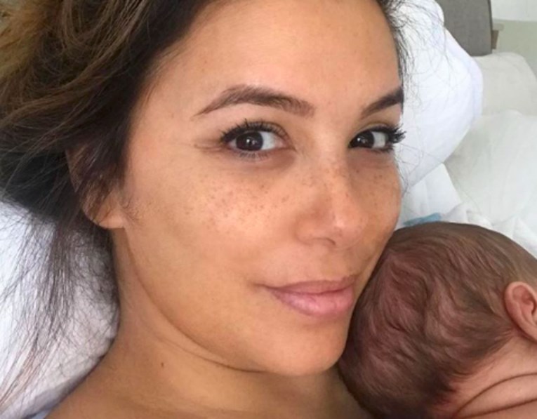 Eva Longoria objavila preslatku fotografiju s dvomjesečnim sinčićem Santiagom
