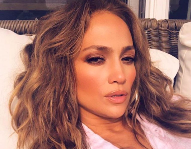 Jennifer Lopez uoči 49. rođendana objavila selfie iz teretane