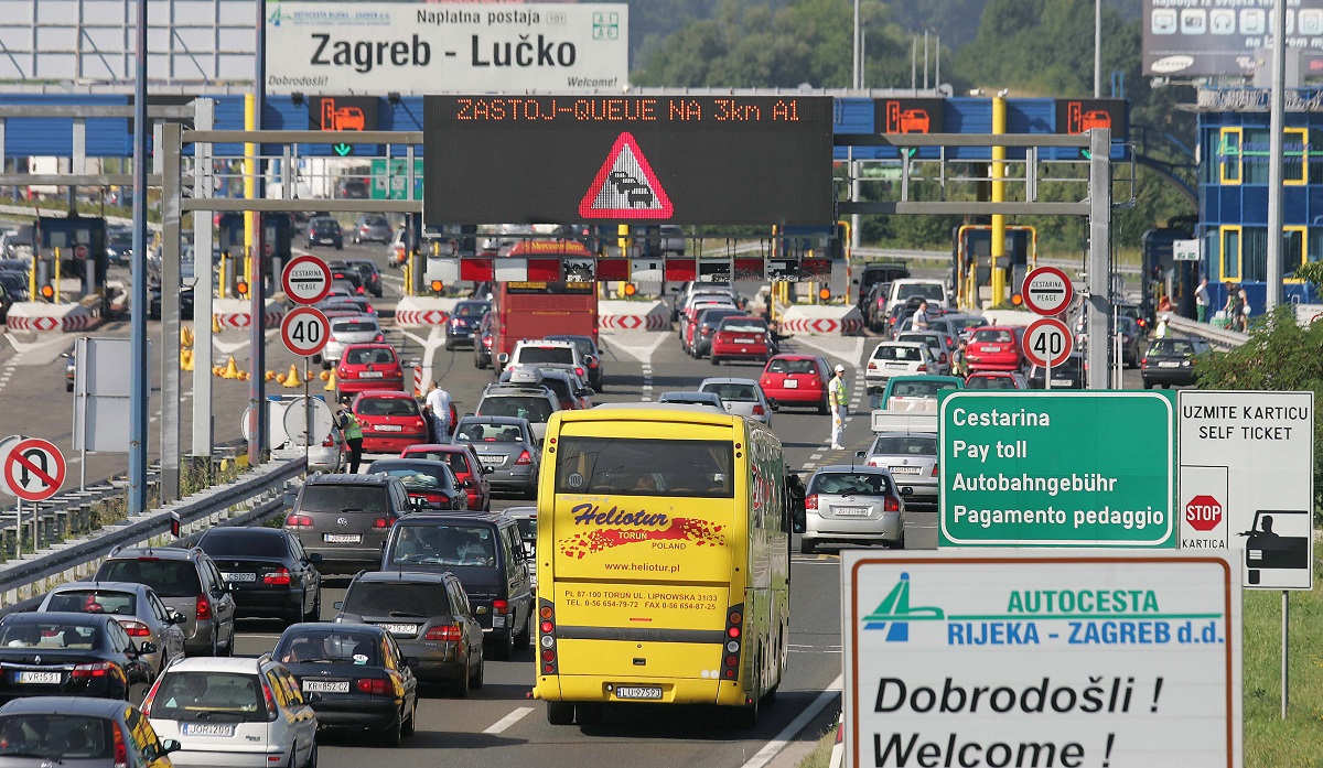 Počinje udarni vikend, na cestama nas čekaju ogromne gužve