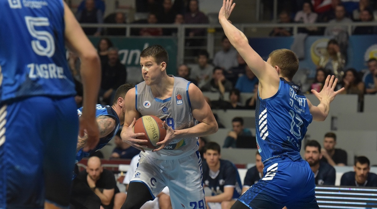 Zadar s petorkom dvometraša preokrenuo protiv Cibone za vrh ljestvice