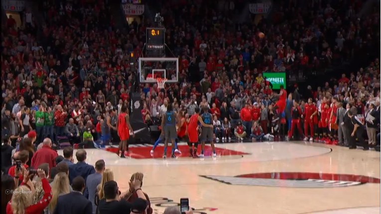 VIDEO Potez večeri u NBA ligi je ova maestralna trica Luke Dončića za produžetak