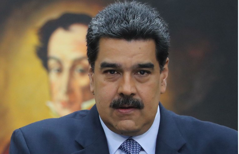 Maduro kaže da SAD želi Venezueli ukrasti rafineriju nafte