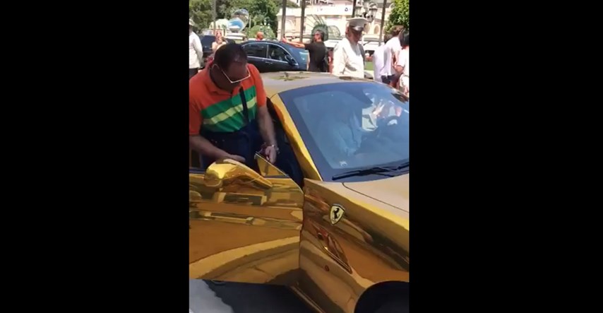 Sin Madurove žene voza se Monakom u zlatnom Ferrariju