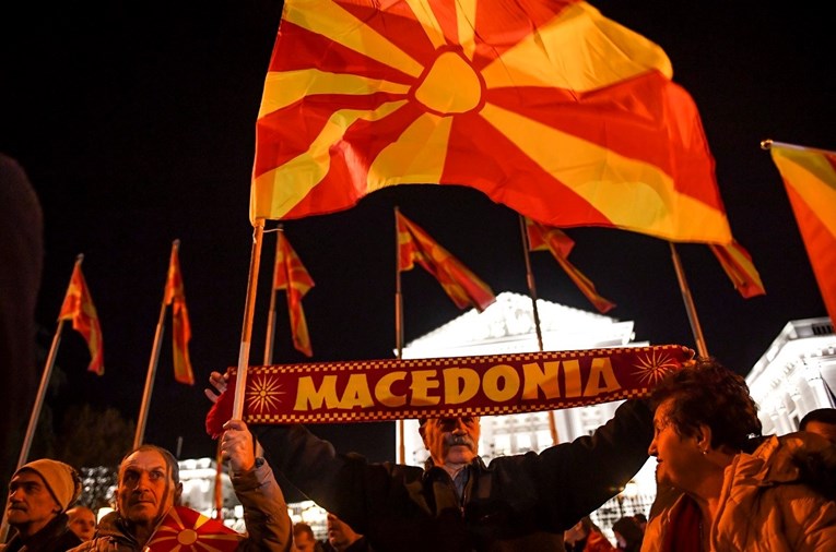 Grčki parlament odgodio glasanje o imenu Makedonije