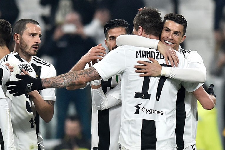 Mandžo opet junak Juventusa: Zaslužan za dva gola, motali ga zavojem...