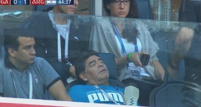 Maradona se javio nakon kolapsa: Nisam odveden u bolnicu, samo me bolio vrat