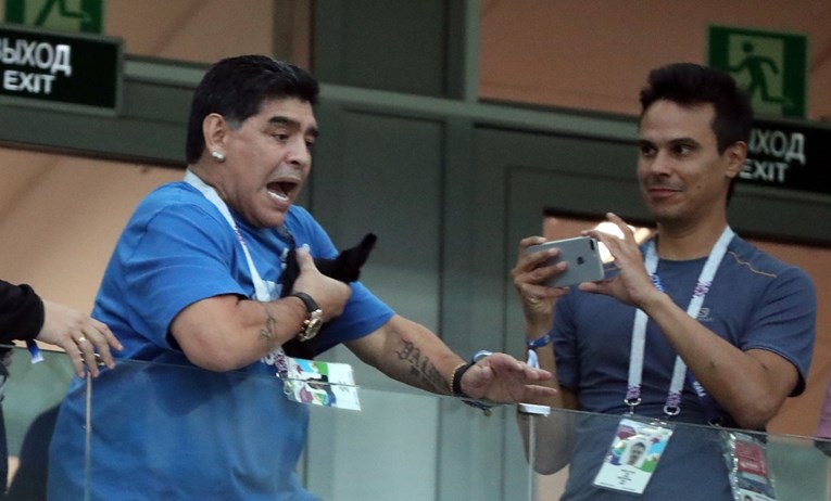 Maradona poručio Unitedu: "Dovedite me, ja ću vam donijeti trofeje"