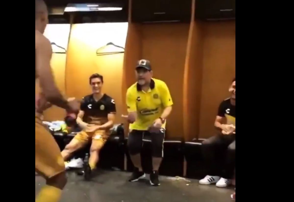 VIDEO Trener Maradona slavi pobjedu svoje ekipe na način na koji samo on to može