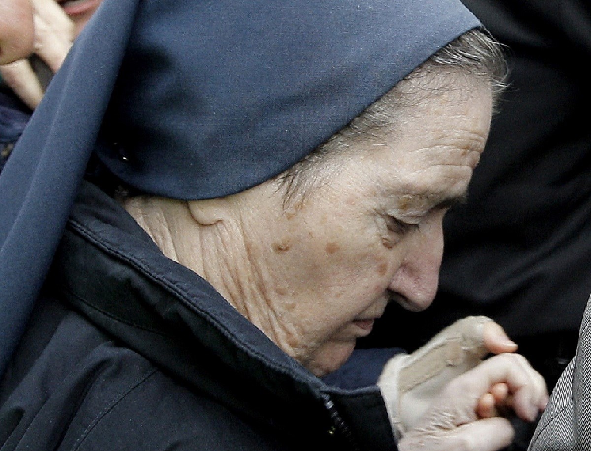 Časne bi majci rekle da je dijete umrlo, a onda bi ga prodale. Ovo je jeziva priča o Crkvi u Španjolskoj