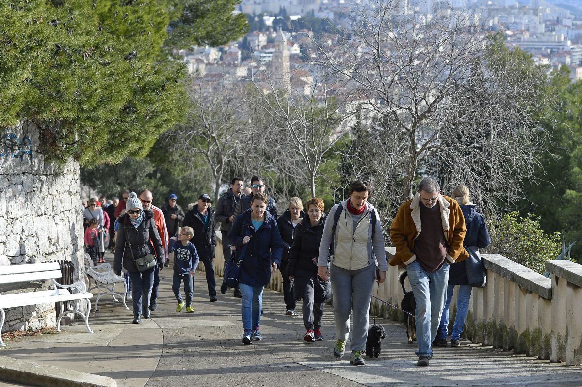 Splićani prosvjedovali zbog Marjana