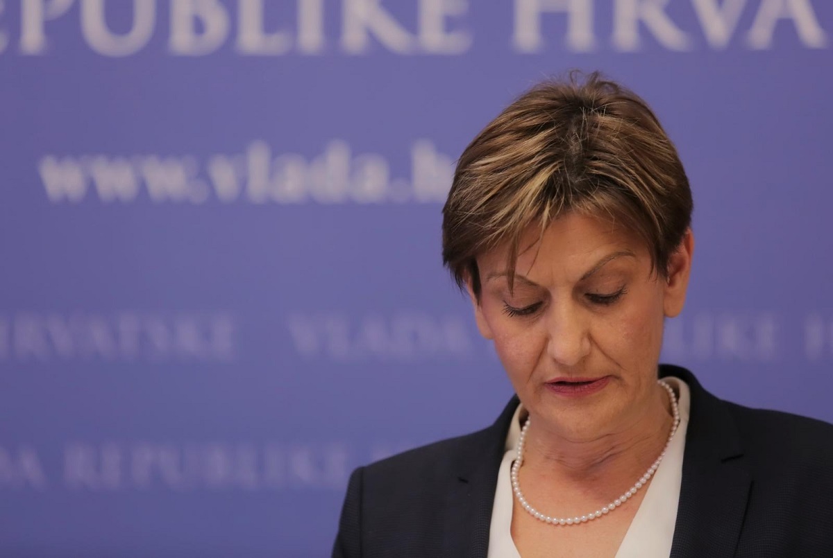 Vlada iza zatvorenih vrata razriješila Martinu Dalić još jedne funkcije