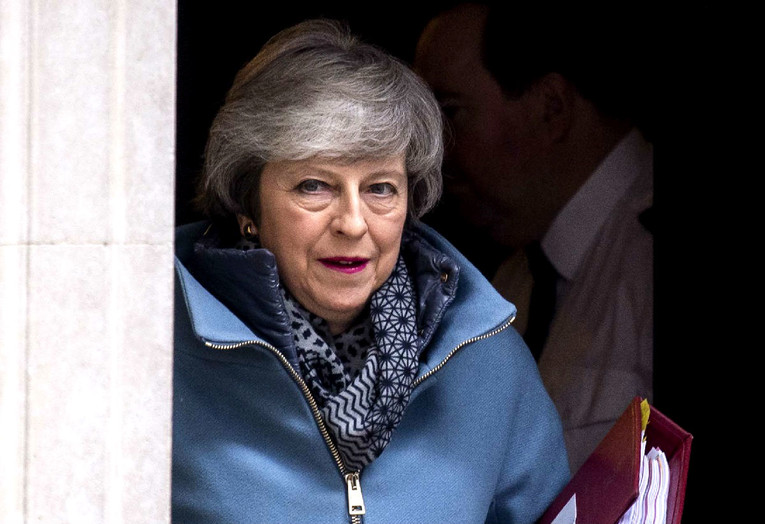 Britanski ministri traže od May da ne prijeti izlaskom iz EU-a bez sporazuma
