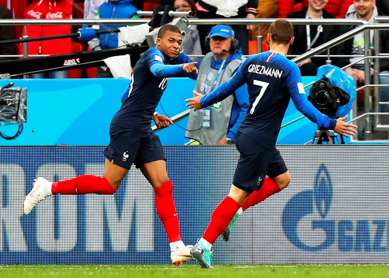 FRANCUSKA - PERU 1:0 Mbappe ušao u povijest, Francuzi u osmini finala