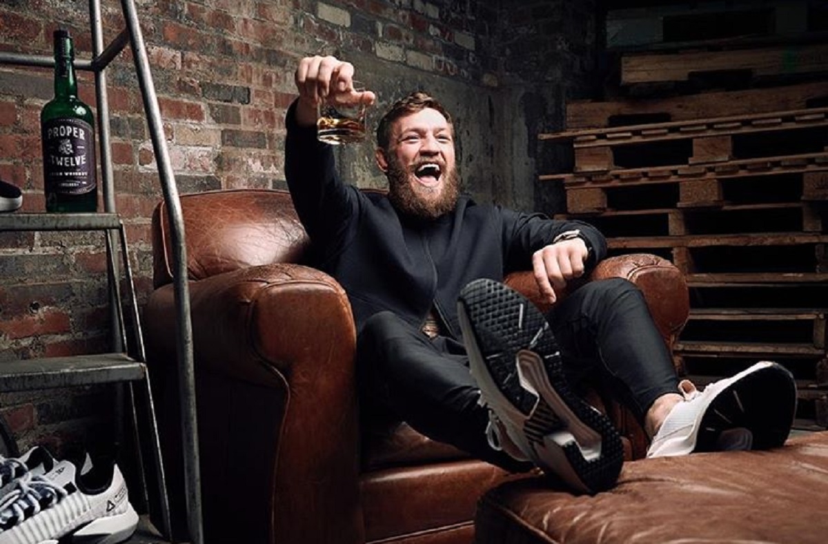 Pijani Conor McGregor poručio Khabibu: "Udario sam ti brata, nije ovo gotovo"