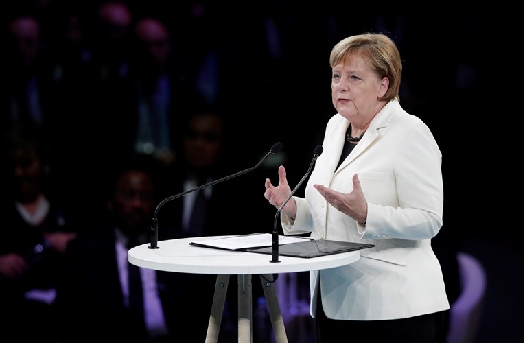 Merkel zadovoljna sporazumom o Brexitu