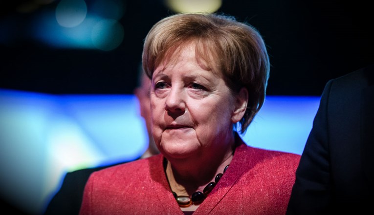 Njemački radio proziva Angelu Merkel jer pomaže HDZ-u u kampanji