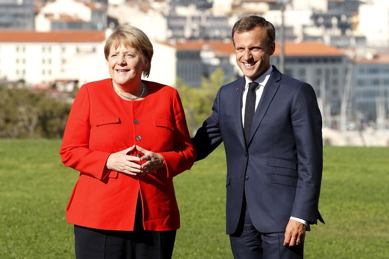 Obilježava se 100. godišnjica osnutka Čehoslovačke, Merkel i Macron stižu u Prag