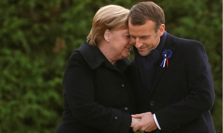 Merkel i Macron žele stroža pravila protiv indijskog soja korone
