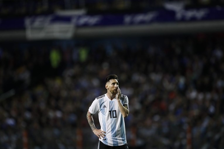 Ovo je najbolji dokaz da Messi sam nosi Argentinu