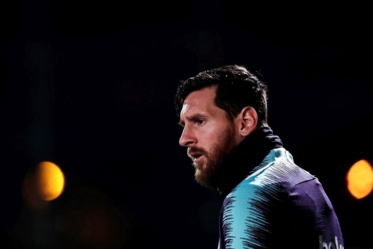 Messi poslao poruku podrške obitelji Emiliana Sale: "Ne odustajte od njega"