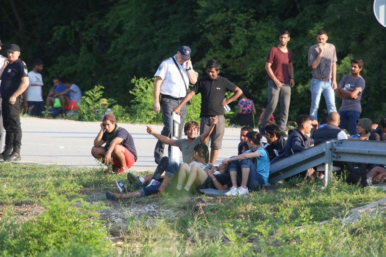 U Crnu Goru ove godine ušlo 2850 migranata, i vojska i policija nadziru granicu