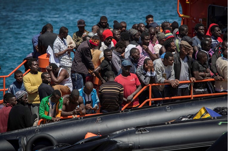 Italija želi dijeliti iskrcaj migranata s drugim članicama EU-a