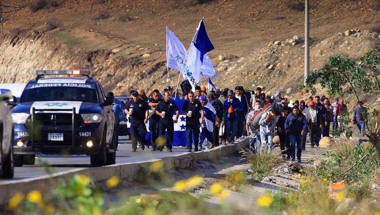SAD će vraćati ilegalne imigrante u Meksiko da ne nestanu