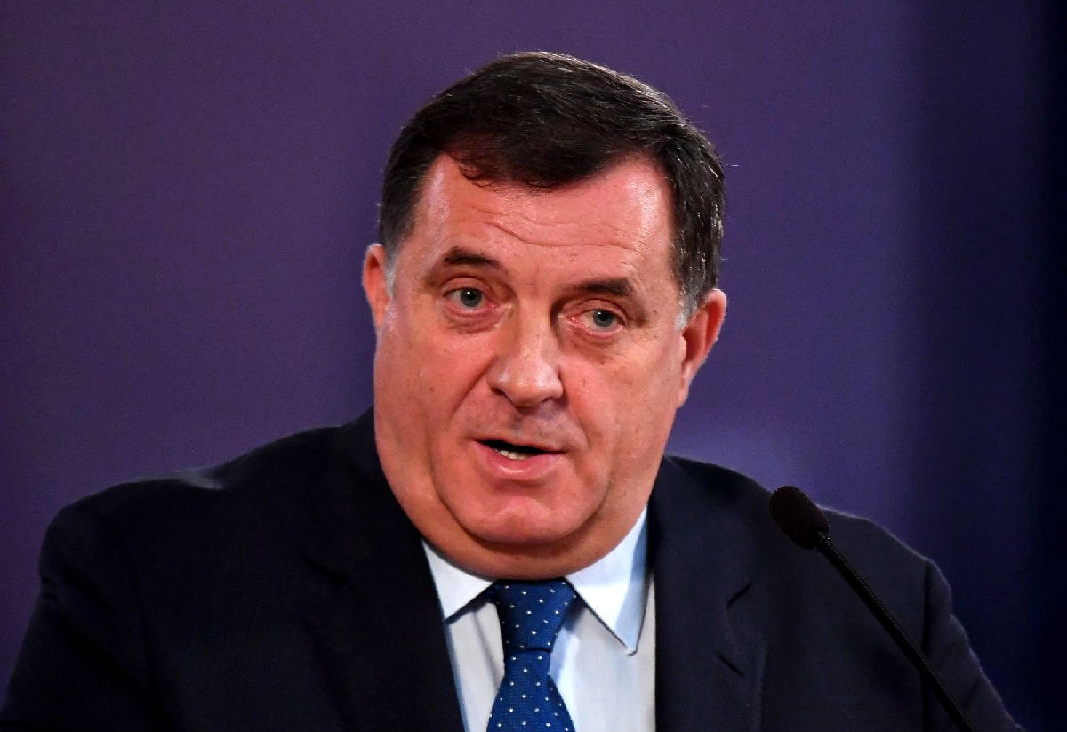 Dodik o ocu ubijenog Davida: "Iznio je krevet na Trg i misli da je frajer"