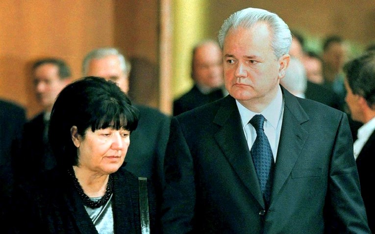 Miloševićevu suprugu pokopat će kraj njega u dvorištu obiteljske kuće