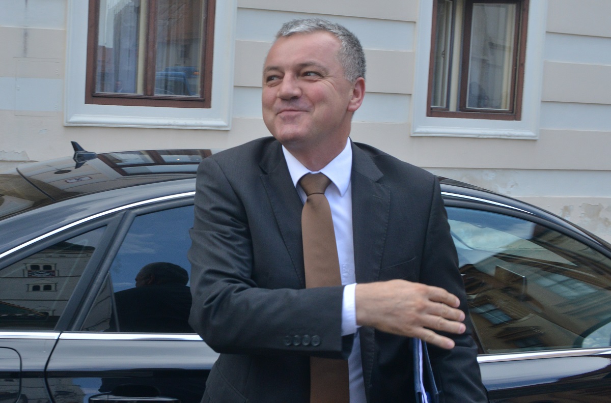 Ministar Horvat: Premijer se ne miješa i ne utječe na proces nagodbe