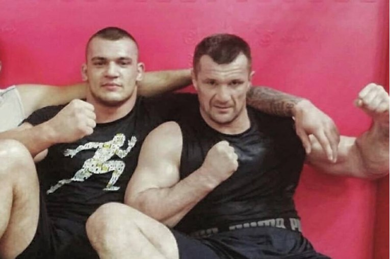 Najbolji srpski borac naklonio se Cro Copu: "Duša me boli što je moralo ovako"