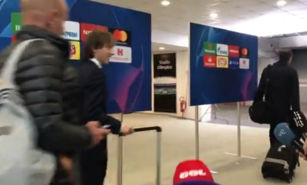 Pogledajte Modrićevu reakciju kad su mu rekli da je navodno osvojio Zlatnu loptu
