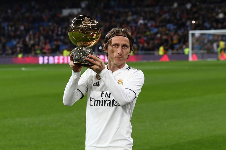 Marca: Sve je riješeno - Modrić potpisuje novi ugovor, spasila ga Zlatna lopta