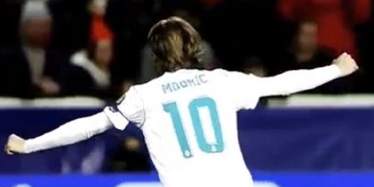 "Luka, Zlatna lopta": Poslušajte kako Santiago Bernabeu pjeva Modriću