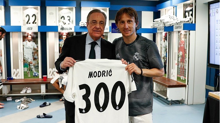 Modrić odigrao 300. utakmicu za Real i dobio sjajan poklon od predsjednika kluba