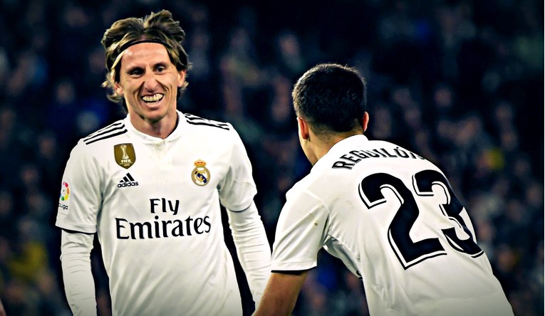 Modrić blista kad je najpotrebnije, navijači oduševljeni njegovom igrom